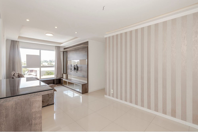 Imagem Imóvel com 3 Quartos à Venda, 71 m² em Cavalhada - Porto Alegre Imagem Imóvel com 3 Quartos à Venda, 71 m² em Cavalhada - Porto Alegre