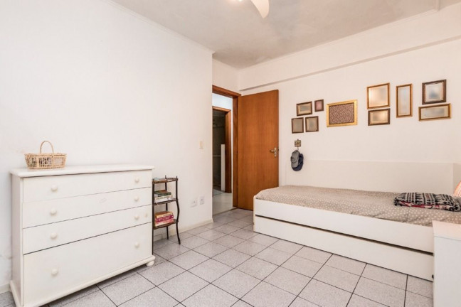 Imagem Imóvel com 2 Quartos à Venda, 74 m² em Boa Vista - Porto Alegre Imagem Imóvel com 2 Quartos à Venda, 74 m² em Boa Vista - Porto Alegre