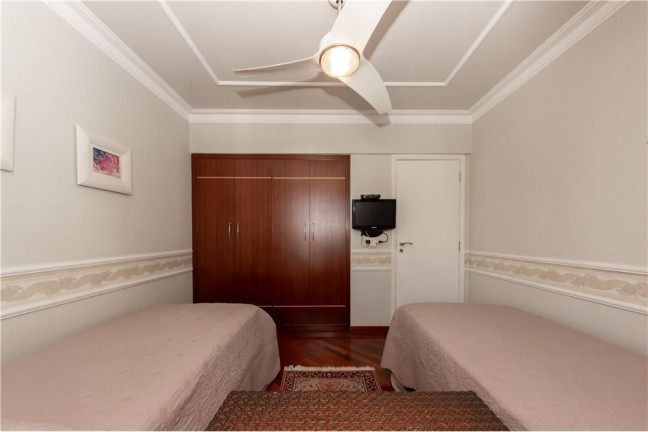Imagem Apartamento com 3 Quartos à Venda, 169 m² em Moema - São Paulo