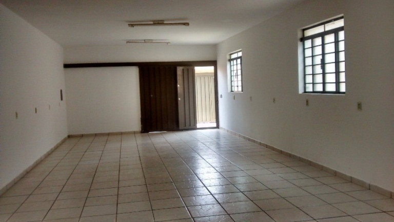 Imagem Sobrado com 2 Quartos à Venda, 200 m² em Jardim Residencial Santina Paroli Peccinino - Limeira Imagem Sobrado com 2 Quartos à Venda, 200 m² em Jardim Residencial Santina Paroli Peccinino - Limeira