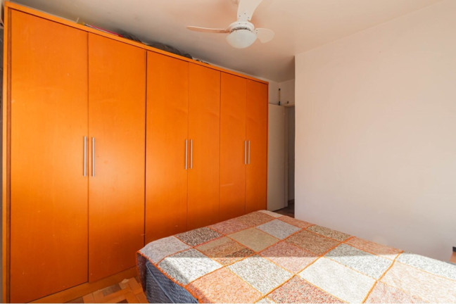 Imagem Imóvel com 1 Quarto à Venda, em Auxiliadora - Porto Alegre Imagem Imóvel com 1 Quarto à Venda, em Auxiliadora - Porto Alegre