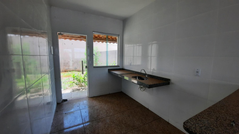 Imagem Casa com 2 Quartos à Venda, 71 m² em Centro - Mário Campos Imagem Casa com 2 Quartos à Venda, 71 m² em Centro - Mário Campos
