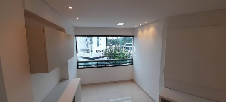 Imagem Apartamento com 4 Quartos à Venda, 123 m² em Casa Amarela - Recife