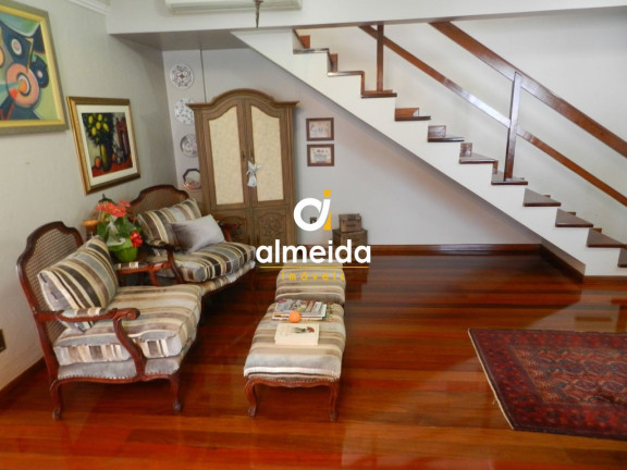 Imagem Cobertura com 3 Quartos à Venda, 264 m² em Centro - Santa Maria Imagem Cobertura com 3 Quartos à Venda, 264 m² em Centro - Santa Maria