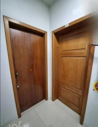 Imagem Apartamento com 2 Quartos à Venda, 105 m² em Centro - Florianópolis Imagem Apartamento com 2 Quartos à Venda, 105 m² em Centro - Florianópolis