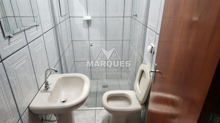 Imagem Casa com 3 Quartos à Venda, 129 m² em Jardim Adelaide - Hortolândia Imagem Casa com 3 Quartos à Venda, 129 m² em Jardim Adelaide - Hortolândia