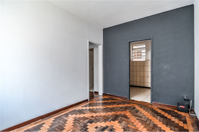 Imóvel com 1 Quarto à Venda,  em Passo Da Areia - Porto Alegre
