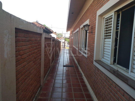 Imagem Casa com 3 Quartos à Venda, 255 m² em Centro - Itapetininga