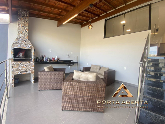 Imagem Casa com 3 Quartos à Venda, 178 m² em Cidade Nova - Santana Do Paraíso