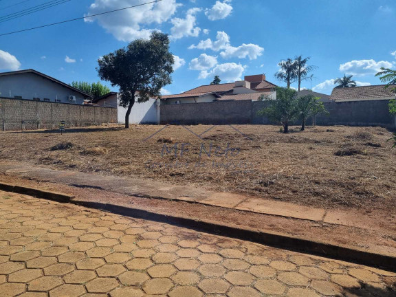 Imagem Terreno à Venda, 450 m² em Cidade Jardim - Pirassununga Imagem Terreno à Venda, 450 m² em Cidade Jardim - Pirassununga