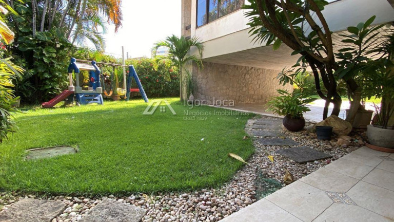 Imagem Casa com 4 Quartos à Venda, 450 m² em Papicu - Fortaleza Imagem Casa com 4 Quartos à Venda, 450 m² em Papicu - Fortaleza