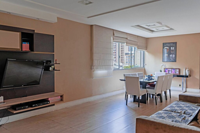 Imagem Imóvel com 3 Quartos à Venda, 152 m² em Botafogo - Rio De Janeiro Imagem Imóvel com 3 Quartos à Venda, 152 m² em Botafogo - Rio De Janeiro