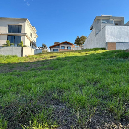 Terreno à Venda, 451 m² em Urbanova - São José Dos Campos