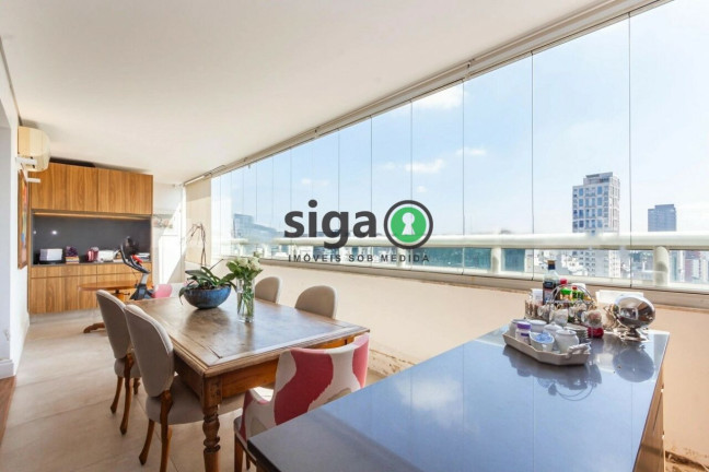 Imagem Apartamento com 3 Quartos à Venda ou Locação, 244 m² em Itaim Bibi - São Paulo Imagem Apartamento com 3 Quartos à Venda ou Locação, 244 m² em Itaim Bibi - São Paulo