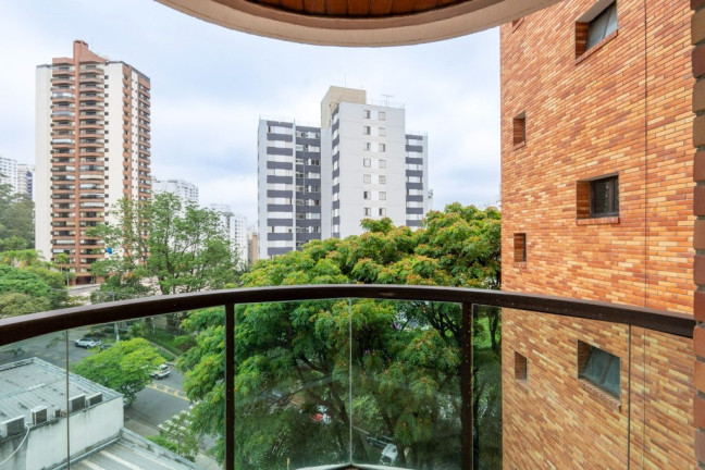 Imagem Imóvel com 4 Quartos à Venda, 236 m² em Morumbi - São Paulo Imagem Imóvel com 4 Quartos à Venda, 236 m² em Morumbi - São Paulo