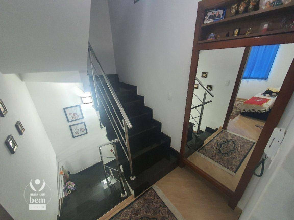 Imagem Sobrado com 3 Quartos à Venda, 142 m² em Hauer - Curitiba Imagem Sobrado com 3 Quartos à Venda, 142 m² em Hauer - Curitiba
