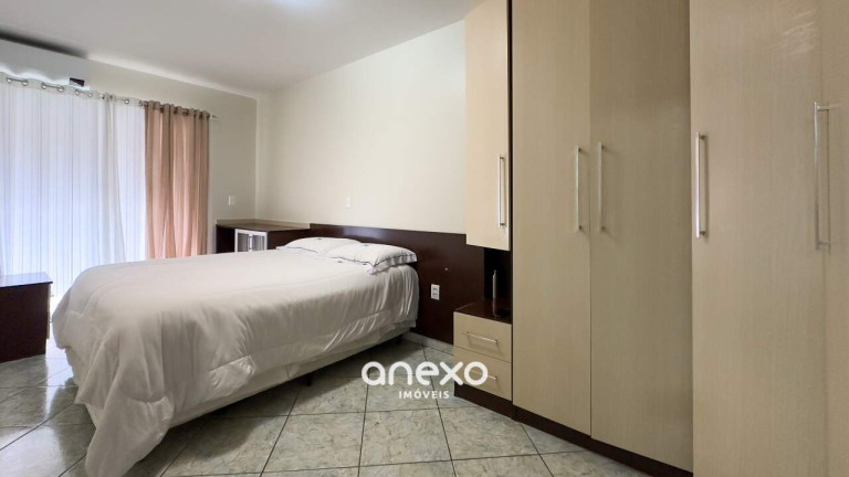 Imagem Casa com 6 Quartos à Venda, 336 m² em Progresso - Blumenau