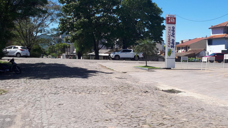 Imagem Terreno à Venda, 1.200 m² em Camobi - - Santa Maria