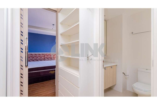 Imagem Apartamento com 3 Quartos à Venda, 126 m² em Petrópolis - Porto Alegre Imagem Apartamento com 3 Quartos à Venda, 126 m² em Petrópolis - Porto Alegre