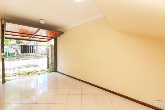 Imagem Casa de Condomínio com 3 Quartos à Venda, 77 m² em Cristal - Porto Alegre Imagem Casa de Condomínio com 3 Quartos à Venda, 77 m² em Cristal - Porto Alegre