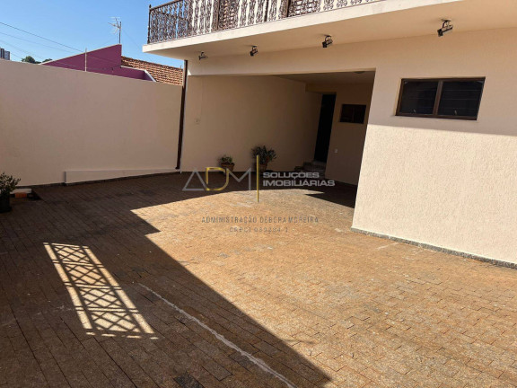 Imagem Sobrado com 3 Quartos à Venda, 300 m² em Centro - Botucatu Imagem Sobrado com 3 Quartos à Venda, 300 m² em Centro - Botucatu