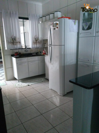 Imagem Casa com 3 Quartos à Venda, 270 m² em Nova Esperança - Balneário Camboriú Imagem Casa com 3 Quartos à Venda, 270 m² em Nova Esperança - Balneário Camboriú