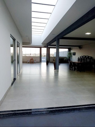Imagem Imóvel com 2 Quartos à Venda, 180 m² em Jardim Guaiapó - Maringá Imagem Imóvel com 2 Quartos à Venda, 180 m² em Jardim Guaiapó - Maringá