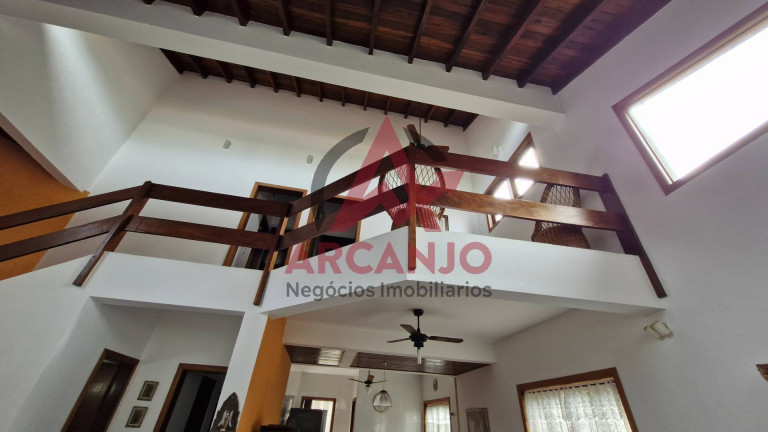 Imagem Casa com 5 Quartos à Venda, 193 m² em Itagua - Ubatuba Imagem Casa com 5 Quartos à Venda, 193 m² em Itagua - Ubatuba