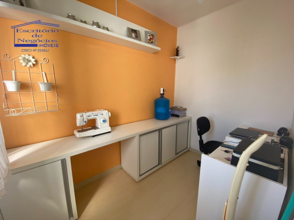 Imagem Imóvel com 3 Quartos à Venda, 88 m² em Cristal - Porto Alegre Imagem Imóvel com 3 Quartos à Venda, 88 m² em Cristal - Porto Alegre