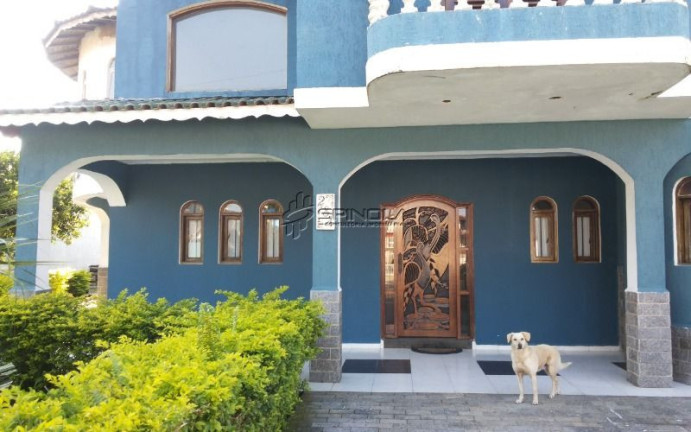 Imagem Sobrado com 4 Quartos à Venda, 710 m² em Solemar - Praia Grande Imagem Sobrado com 4 Quartos à Venda, 710 m² em Solemar - Praia Grande