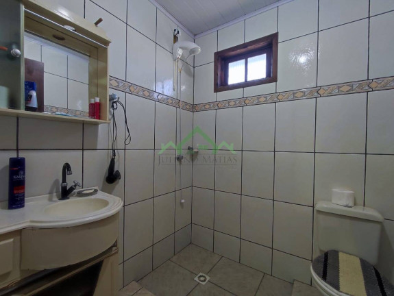 Imagem Casa com 4 Quartos à Venda, 300 m² em Centro - Balneário Barra Do Sul Imagem Casa com 4 Quartos à Venda, 300 m² em Centro - Balneário Barra Do Sul