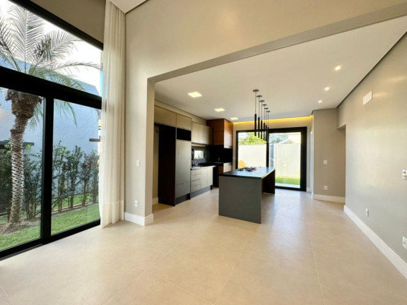 Imagem Casa com 4 Quartos à Venda, em -- - Capao Da Canoa Imagem Casa com 4 Quartos à Venda, em -- - Capao Da Canoa