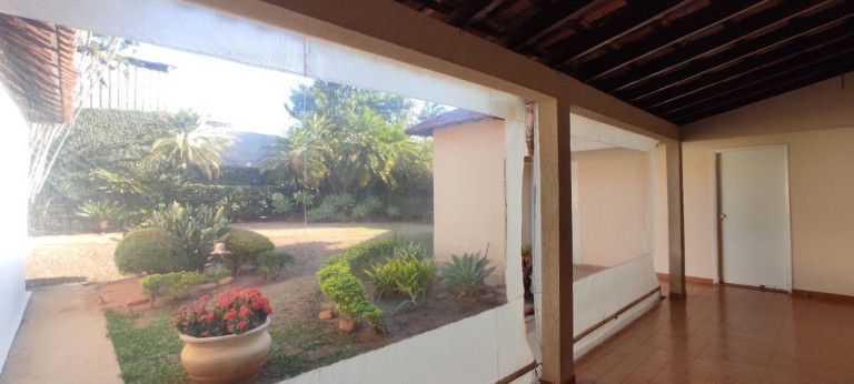 Imagem Casa com 3 Quartos à Venda, 277 m² em Centro - Birigui Imagem Casa com 3 Quartos à Venda, 277 m² em Centro - Birigui