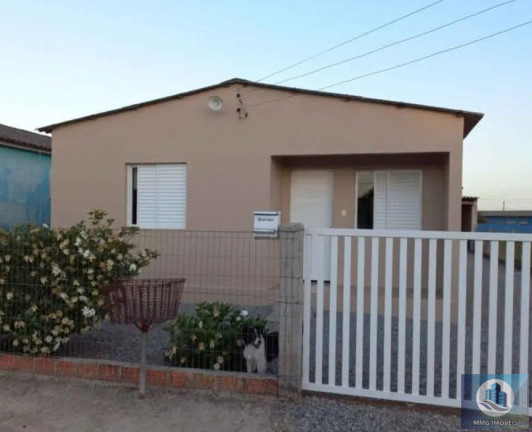 Imagem Casa com 2 Quartos à Venda, 86 m² em Três Vendas - Pelotas Imagem Casa com 2 Quartos à Venda, 86 m² em Três Vendas - Pelotas