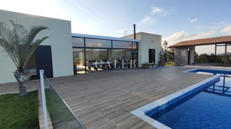 Imagem Casa com 3 Quartos à Venda, 180 m² em Jardim Estância Brasil - Atibaia Imagem Casa com 3 Quartos à Venda, 180 m² em Jardim Estância Brasil - Atibaia