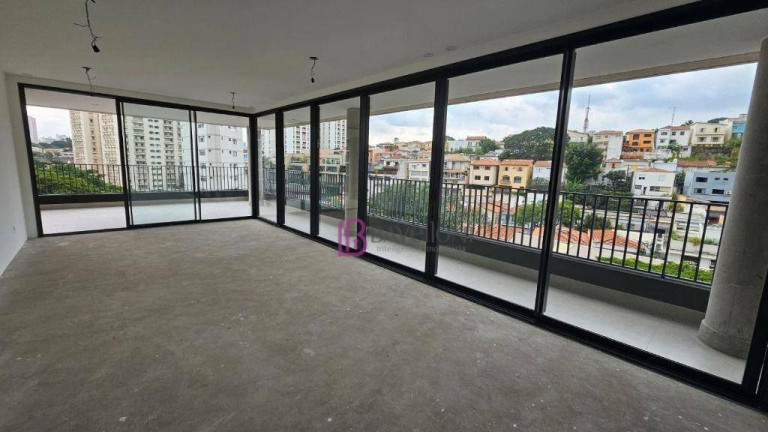 Apartamento com 3 Quartos à Venda, 205 m² em Sumaré - São Paulo