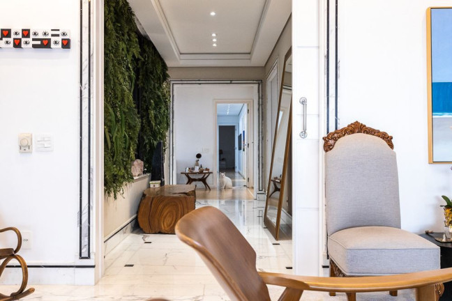 Imagem Imóvel com 4 Quartos à Venda, em Jardim Europa - São Paulo Imagem Imóvel com 4 Quartos à Venda, em Jardim Europa - São Paulo
