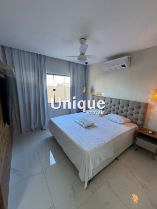 Imagem Casa com 3 Quartos à Venda, 425 m² em Estrada Do Guriri - Cabo Frio Imagem Casa com 3 Quartos à Venda, 425 m² em Estrada Do Guriri - Cabo Frio