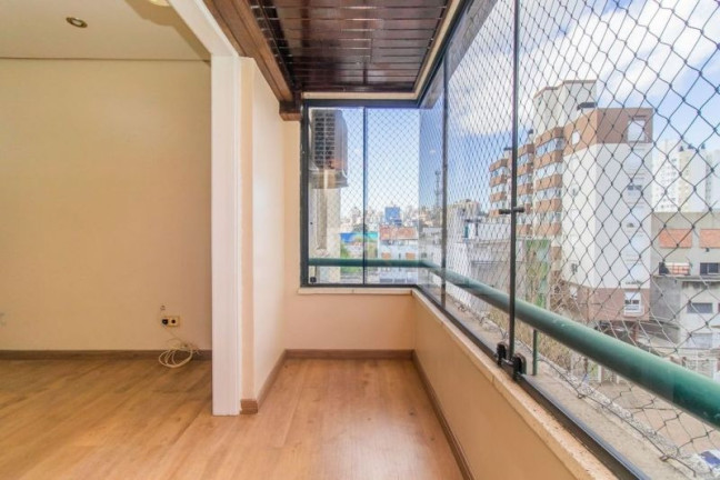 Imagem Apartamento com 4 Quartos à Venda, 243 m² em Santana - Porto Alegre Imagem Apartamento com 4 Quartos à Venda, 243 m² em Santana - Porto Alegre
