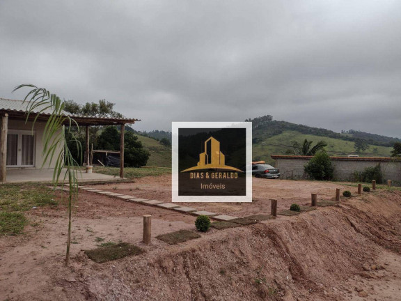 Imagem Chácara com 2 Quartos à Venda, 2.000 m² em Capim Da Angola - Paraibuna Imagem Chácara com 2 Quartos à Venda, 2.000 m² em Capim Da Angola - Paraibuna