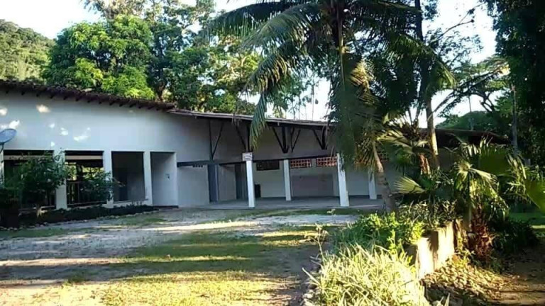 Imagem Casa com 6 Quartos à Venda, 400 m² em Camorim - Rio De Janeiro