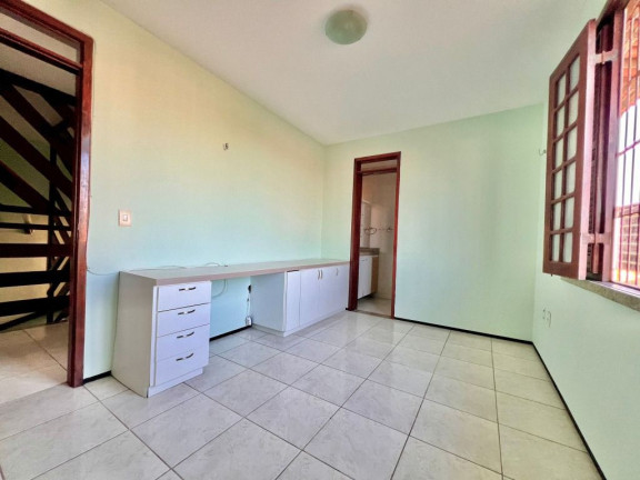 Imagem Casa com 4 Quartos à Venda, 180 m² em Sapiranga - Fortaleza Imagem Casa com 4 Quartos à Venda, 180 m² em Sapiranga - Fortaleza