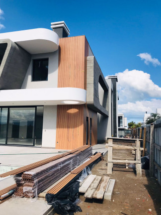 Imagem Consultório à Venda, 596 m² em Velas Da Marina - Capão Da Canoa