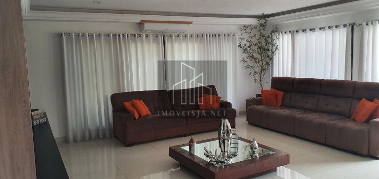 Imagem Casa com 4 Quartos à Venda, 460 m² em Tamboré - Santana De Parnaíba Imagem Casa com 4 Quartos à Venda, 460 m² em Tamboré - Santana De Parnaíba