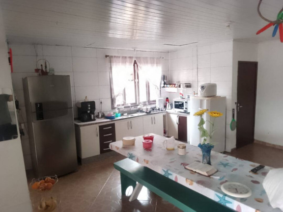 Imagem Casa com 4 Quartos à Venda, 260 m² em Costeira - Balneário Barra Do Sul Imagem Casa com 4 Quartos à Venda, 260 m² em Costeira - Balneário Barra Do Sul