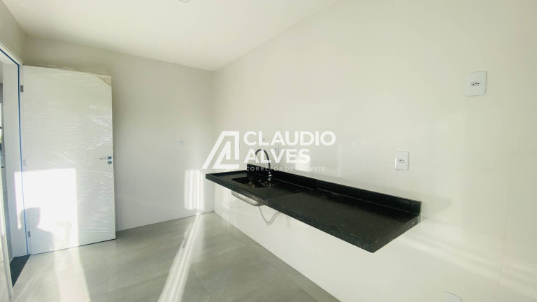 Imagem Casa de Condomínio com 3 Quartos à Venda, 118 m² em Av. Noíde Cerqueira - Feira De Santana Imagem Casa de Condomínio com 3 Quartos à Venda, 118 m² em Av. Noíde Cerqueira - Feira De Santana