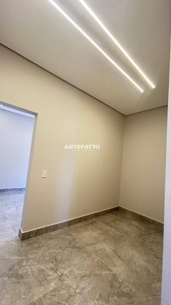Imagem Casa com 2 Quartos à Venda, 211 m² Imagem Casa com 2 Quartos à Venda, 211 m²