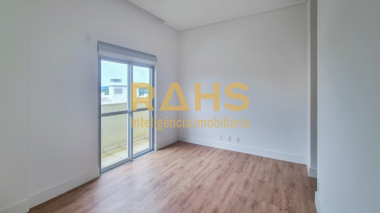 Imagem Cobertura com 3 Quartos à Venda, 288 m² em Atiradores - Joinville
