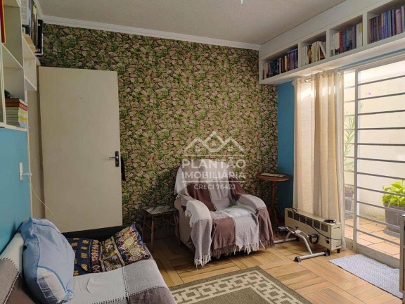 Imagem Casa com 3 Quartos à Venda, 158 m² em Bigorrilho - Curitiba Imagem Casa com 3 Quartos à Venda, 158 m² em Bigorrilho - Curitiba