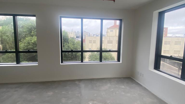 Imagem Sala Comercial à Venda, 53 m² em Moinhos De Vento - Porto Alegre Imagem Sala Comercial à Venda, 53 m² em Moinhos De Vento - Porto Alegre